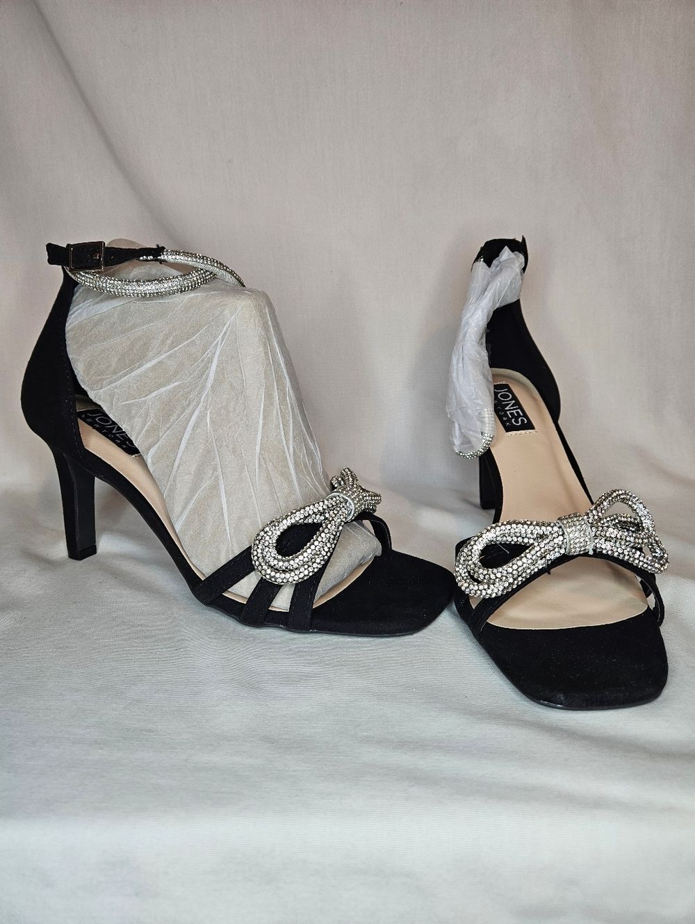Jones New York Shoes, Tarrie Heels, Rhinestone Bow, Evening Sandals, Black Suede